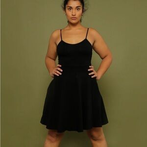 Manners London Jola Skater Dress size M in black